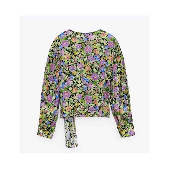 ✨HP✨New Zara Xs Black Purple Floral Wrap V Neck top blouse boho - Picture 3 of 6